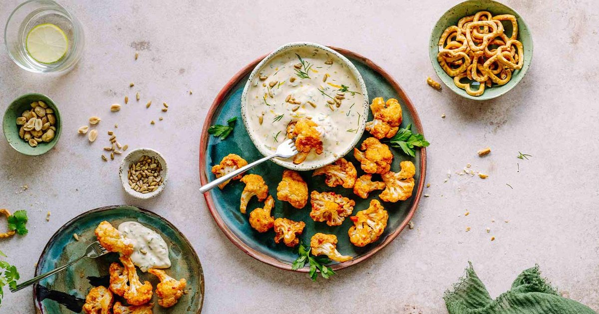 Ranch mayo dip with baked kimchi cauliflower bites | Recipe | Kikkoman
