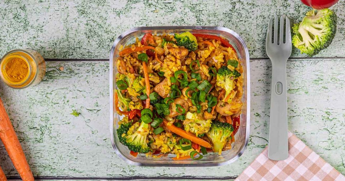 Egg fried rice with chicken and vegetables | Recipe | Kikkoman