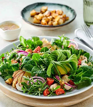 Rocket & lamb's lettuce salad with apple & soy sauce dressing