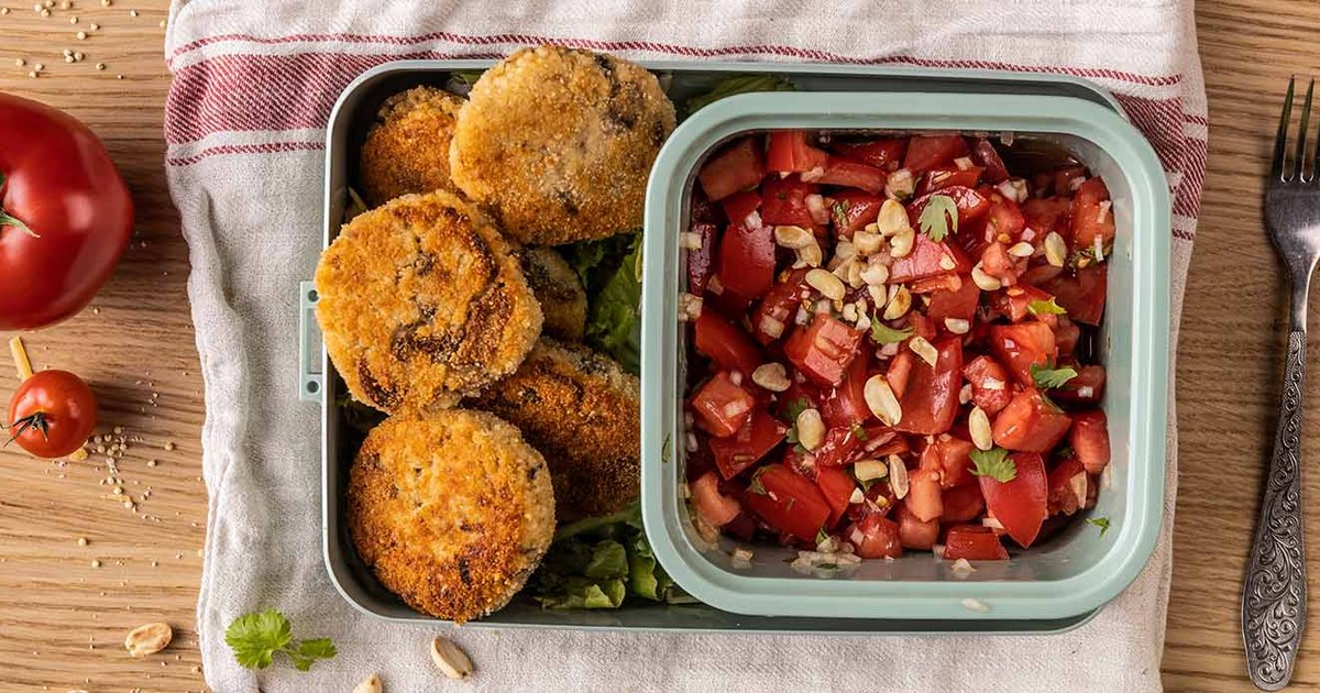 Millet patties with mushrooms and cheese | Recipe | Kikkoman