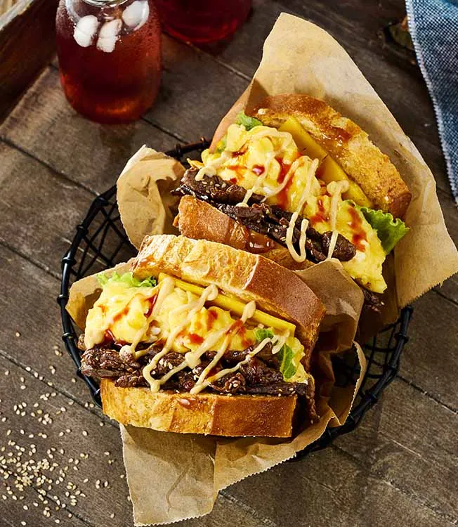 Korean egg drop sandwich – bulgogi style