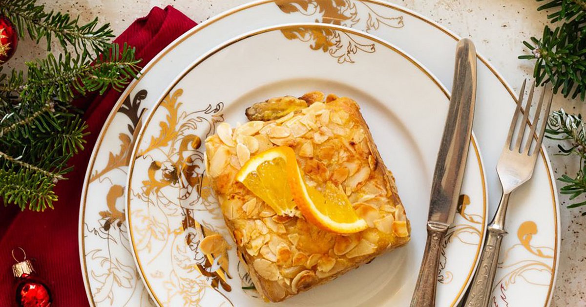 Salmon in sweet & salty marinade and almonds coating | Kikkoman