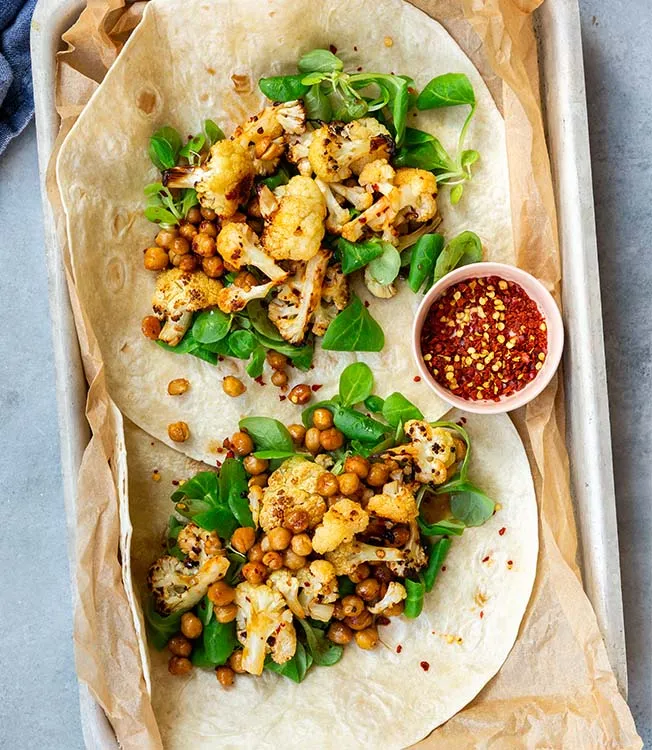 Wraps with Cauliflower and Chickpeas in a Chili-Lime Soy Dressing