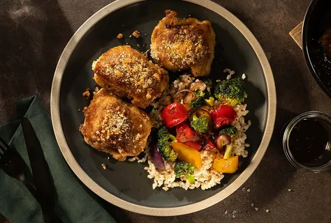 Crispy peanut butter chicken thighs