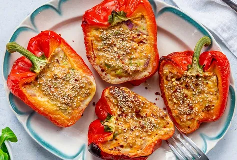 Baked Stuffed Peppers with Cottage Cheese Cream