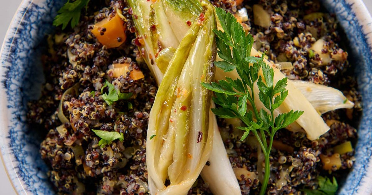 Oriental-style quinoa with tahini dip | Kikkoman