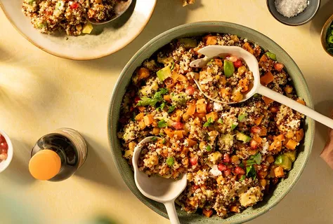 Quinoa & cheese rainbow salad