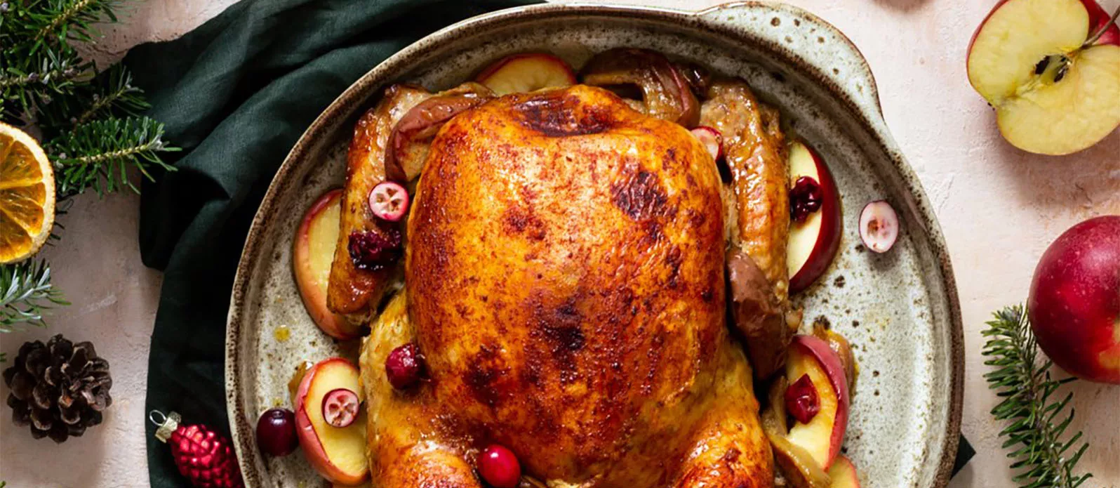 Stuffed chicken with apples and cranberries