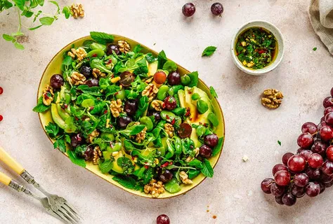 Avocado bean salad with grapes