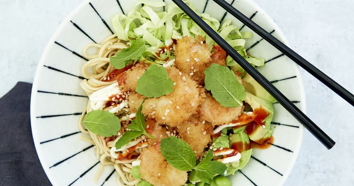 Bowl with marinated panko shrimps | Kikkoman