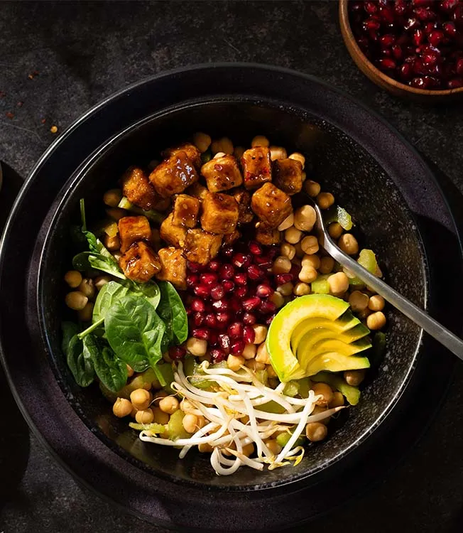 Teriyaki bowl with chickpeas