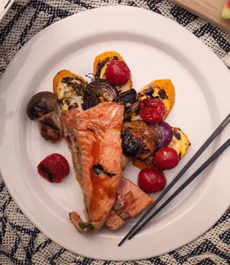 Marinated grilled salmon
