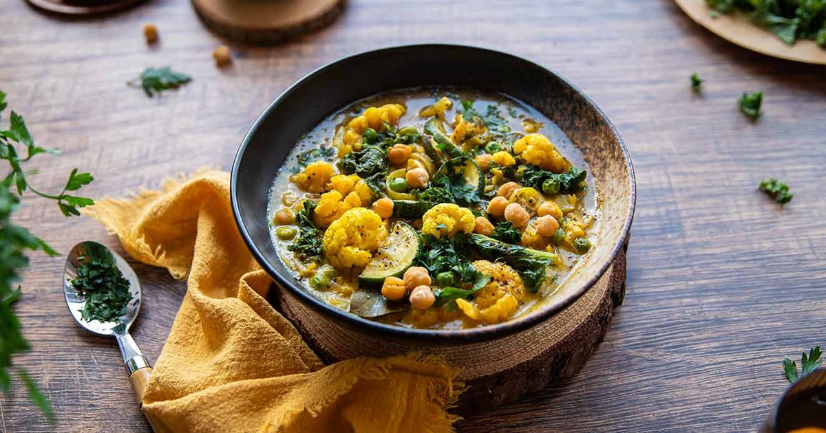 Kale and chickpea chowder | Recipe | Kikkoman