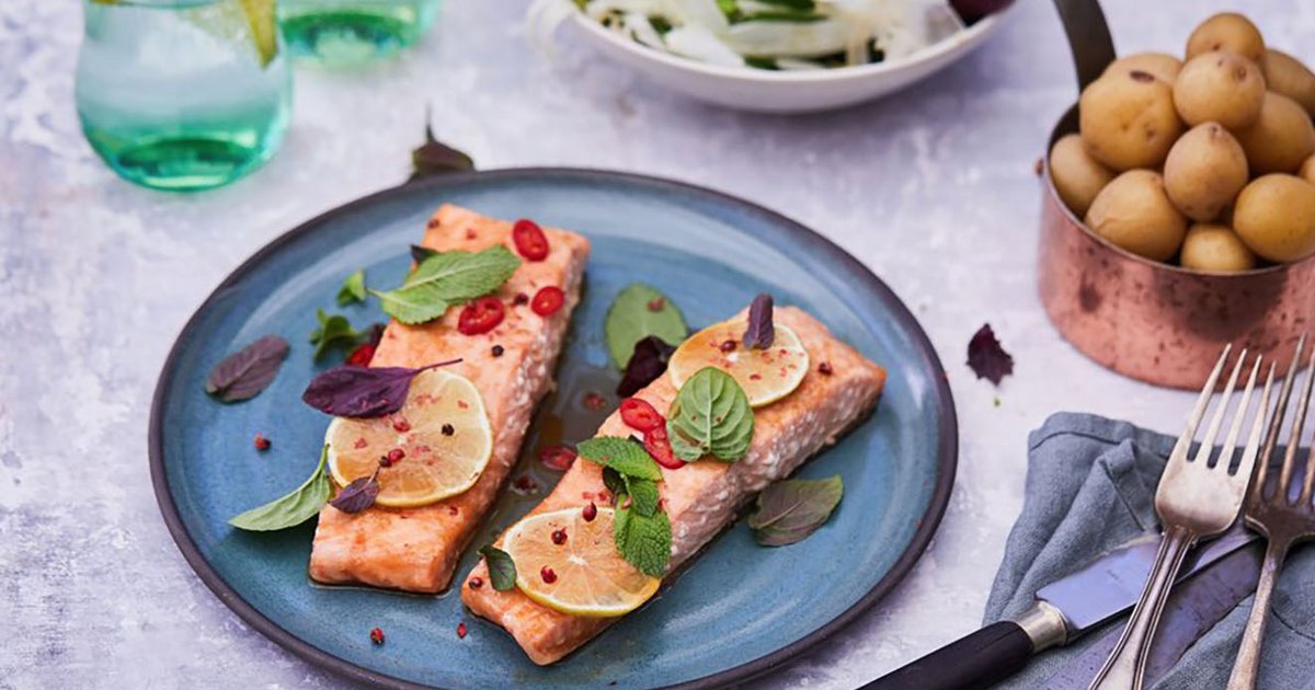 Oven-roasted citrus salmon | Kikkoman