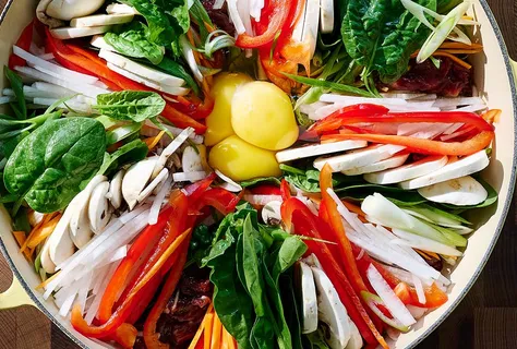 Korean jeongol hot pot—sukiyaki style