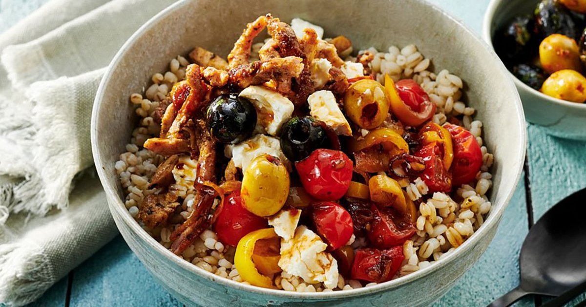 Greek-style pork gyros bowl | Kikkoman