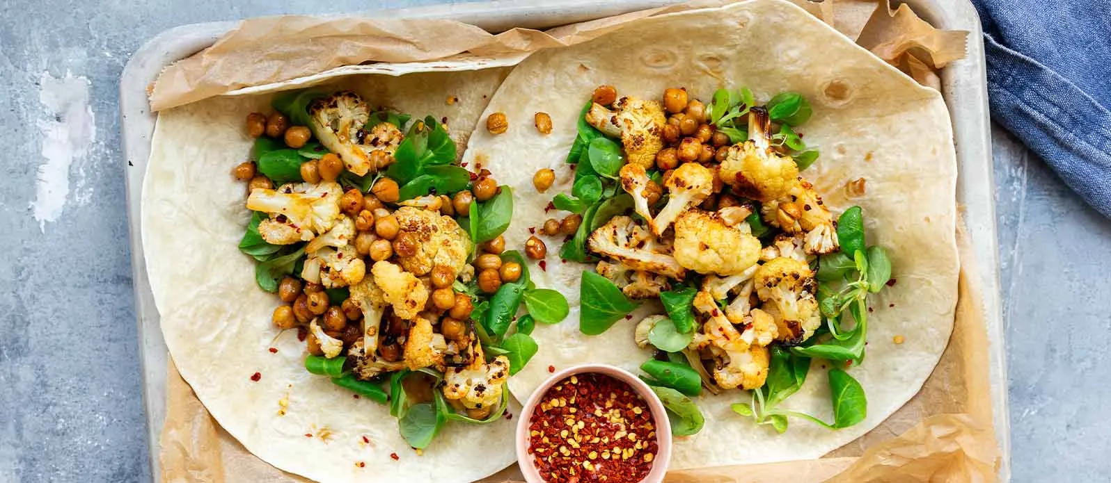 Wraps with Cauliflower and Chickpeas in a Chili-Lime Soy Dressing