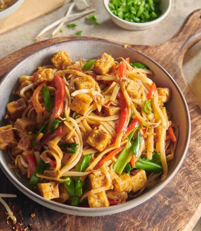 Tofu Stir-Fry Noodles: Vegetarian Chow Mein