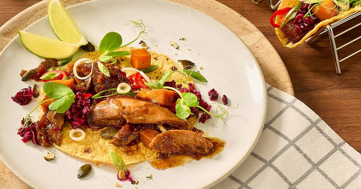 Goose tacos with salsa and caramelised squash | Recipe | Kikkoman