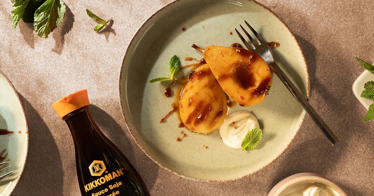 Sweet soy & ginger poached pears | Kikkoman