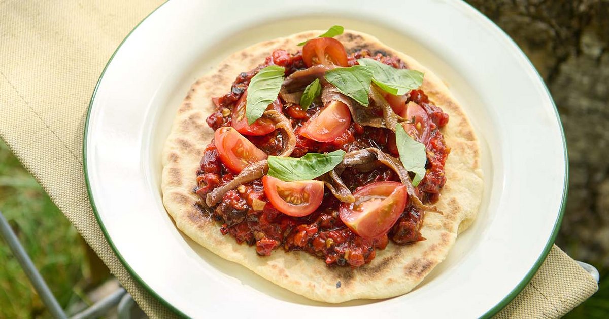 Flatbreads with aromatic pepper paste | Kikkoman